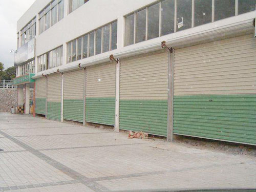 快速門與卷閘門的區(qū)別及使用注意事項